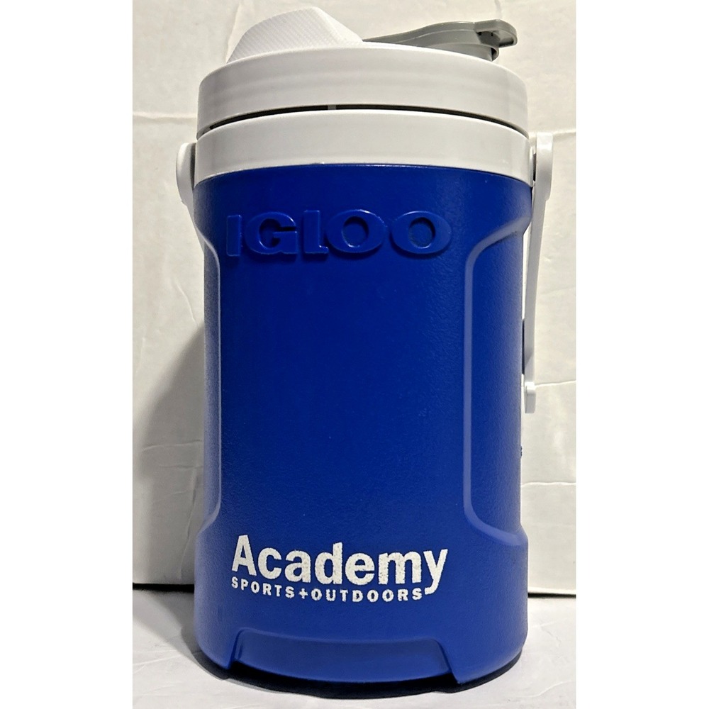 Igloo‎ 1/2 Gallon Jug Sports Water Bottle with Handle and Hanging Hooks Academy
